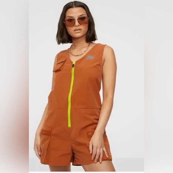 Nike Orange Mesh Fabric NWOT - Picture 1 of 7